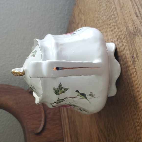 Arthur Wood & Son Staffordshire Teapot with Lid - Picture 4 of 7